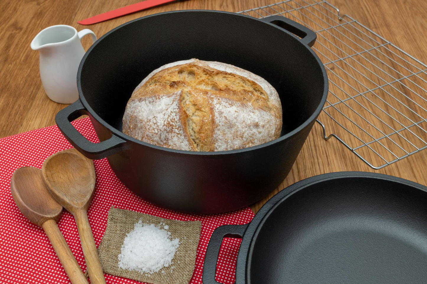 Caldero de Hierro Fundido con Tapa